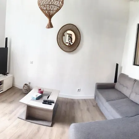 Holiday home Maison Chaleureuse A Saint-juery Avec Jardin